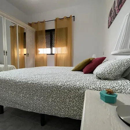 Al Magec Vacacional דירה