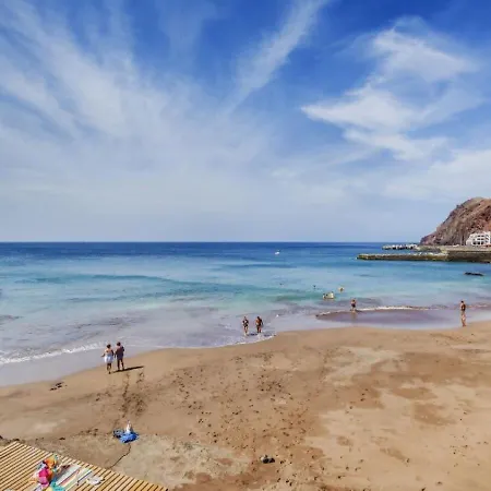 Al Magec Vacacional דירה *